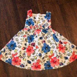 Precious spring dress